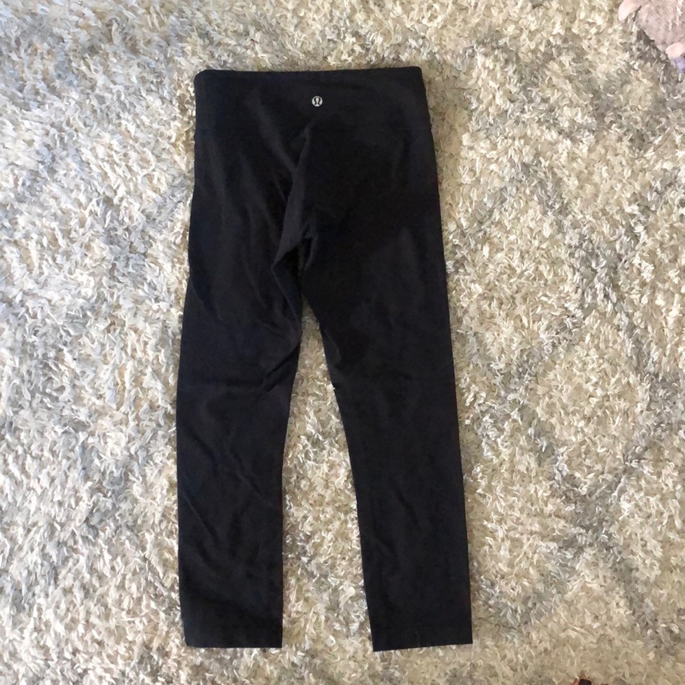 Lululemon cropped leggings